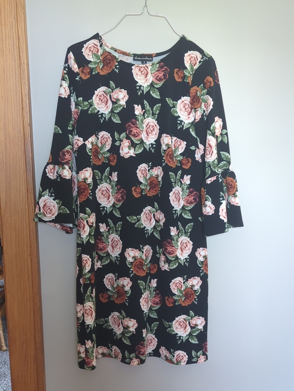 Alison Andrews Floral Shift Midi Dress Black with Pink And Red Roses Size M